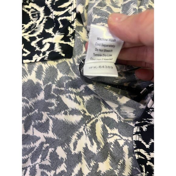 BCBG Max Azria Floral Wrap Puff-Sleeve Dress Size S,‎ Black/White Classic Chic - Picture 10 of 10